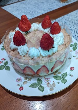 いちごたっぷり♪フレジェ-レシピのメイン写真