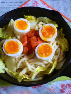 ゆで卵・明太・白菜の焼きうどん-レシピのメイン写真