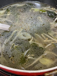 もやしとネギとわかめのスープ-レシピのメイン写真