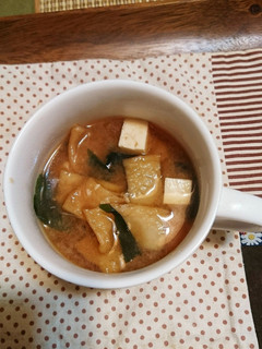 平天と豆腐とわかめのお味噌汁〜-レシピのメイン写真