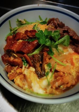 炙り鶏と牛の鰻玉丼w❨(@≧↺≦@)❩ノ-レシピのメイン写真