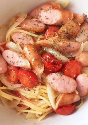 ウインナー、玉ねぎ、トマトの簡単パスタ-レシピのメイン写真