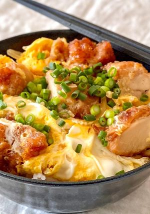 【楽めし】唐揚げ親子丼-レシピのメイン写真