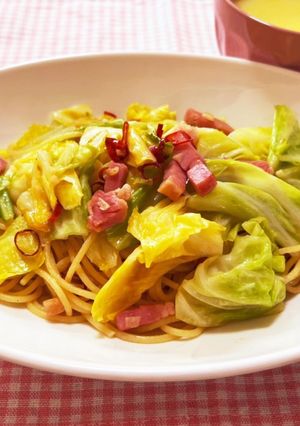 キャベツとベーコンのペペロンチーノ♪-レシピのメイン写真
