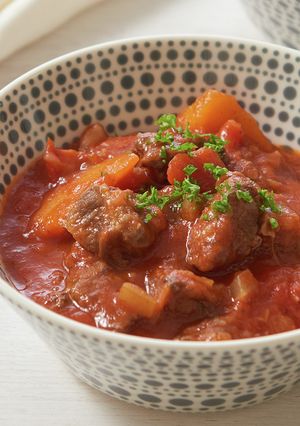 圧力鍋で！牛ほほ肉角切りのトマト煮-レシピのメイン写真