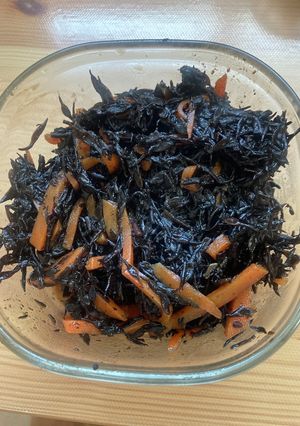 ひじきとにんじんの梅煮-レシピのメイン写真