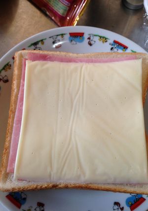 耳までおいしいハムチーズトースト-レシピのメイン写真