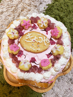 桜と抹茶のバースデーケーキ-レシピのメイン写真
