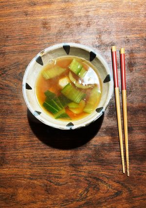 青梗菜と根菜赤だし味噌汁-レシピのメイン写真