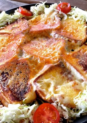 サラダと食べる簡単チーズフレンチトースト-レシピのメイン写真