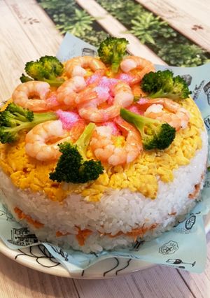 すしのこ&鮭フレークで簡単寿司ケーキ-レシピのメイン写真
