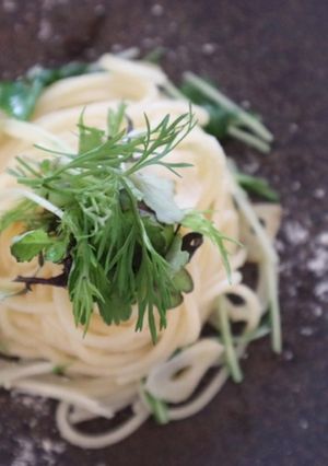 おうちパスタ　柚子胡椒ペペロンチーノ-レシピのメイン写真