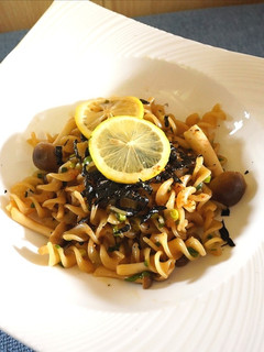 フライパン1つで!甘辛レモンの和風パスタ-レシピのメイン写真