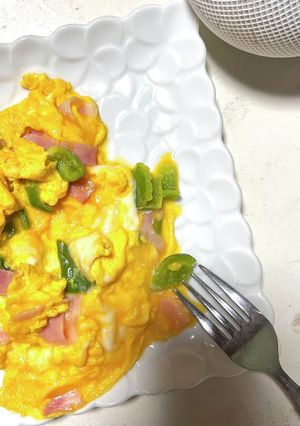 ベーコンとピーマンのスクランブルエッグ♪-レシピのメイン写真