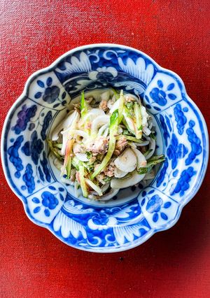 【野菜とタンパク質】新玉ねぎのサバサラダ-レシピのメイン写真