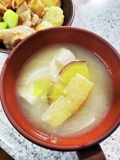新玉とサツマイモのお味噌汁-レシピのメイン写真