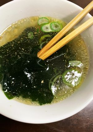 1分でできる即席ワカメスープ-レシピのメイン写真