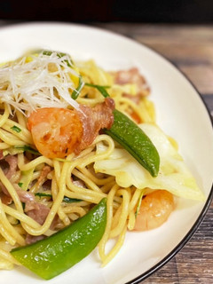 即席焼きそばで作るニンニク旨塩焼きそば-レシピのメイン写真