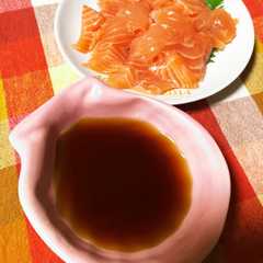 รูปของ 娘のサーモンのお刺身の食べ方