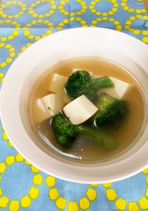 ブロッコリーのシンプル中華スープ-レシピのメイン写真