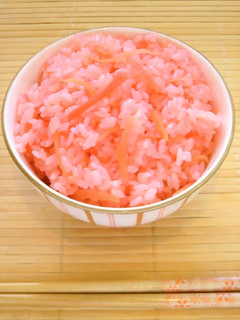 ☺簡単♪ピンク色の紅しょうがのおこわ☺-レシピのメイン写真