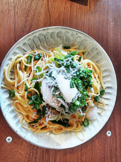 (ボウルで)しらすと大根おろしのパスタ-レシピのメイン写真