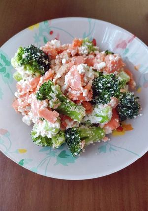 鮭とブロッコリーのカッテージチーズあえ-レシピのメイン写真