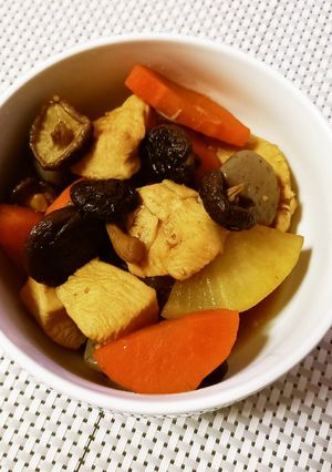 めんつゆで作る鶏胸肉と根菜の煮物-レシピのメイン写真