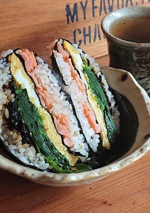 ランチに★折り畳みおにぎり(鮭)-レシピのメイン写真
