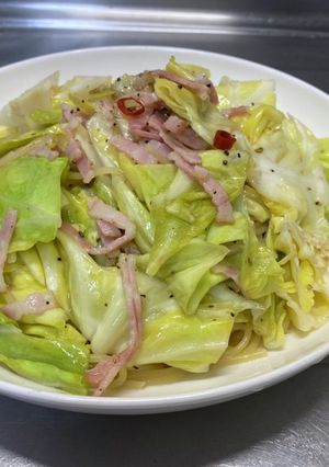 酢キャベツとベーコンのペペロンチーノ-レシピのメイン写真