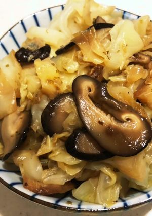 キャベツと椎茸蒸し-レシピのメイン写真