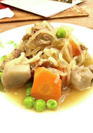 里芋で肉じゃが(電気圧力鍋)-レシピのメイン写真