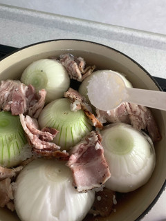 春の新玉ねぎ塩ベーコンスープ-レシピのメイン写真