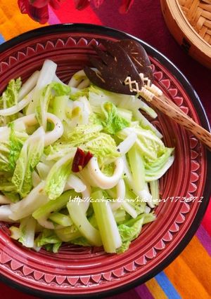 相性抜群！！イカ白菜セロリのシンプル炒め-レシピのメイン写真