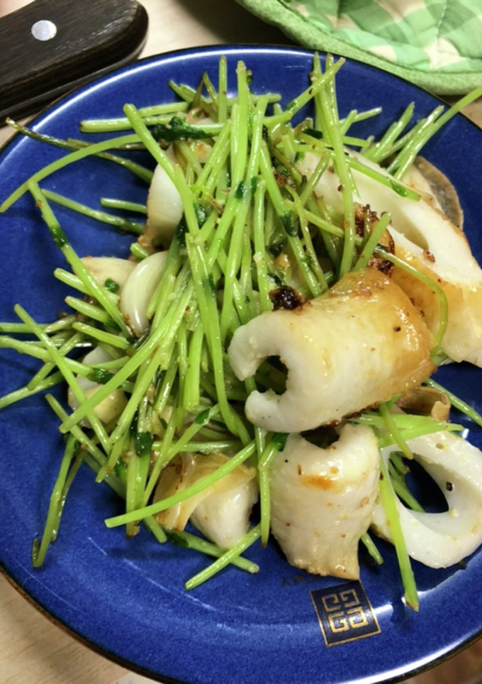 ちくわと豆苗のガリマヨ炒め-レシピのメイン写真