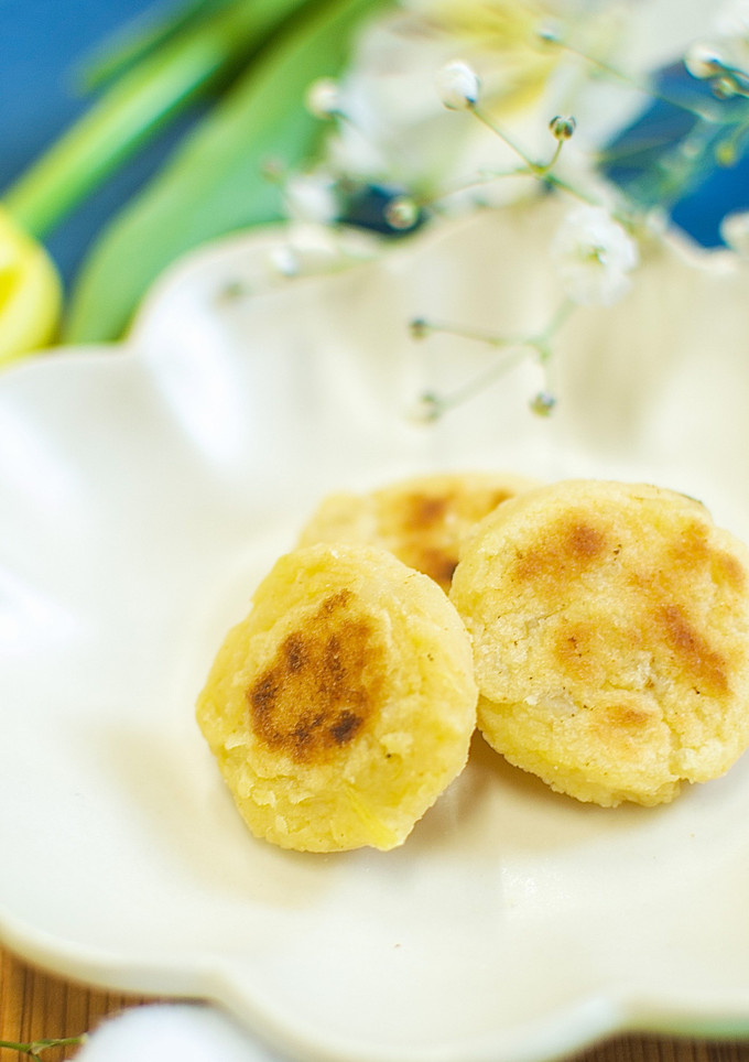 【離乳食・後期】さつま芋ときな粉のおやき-レシピのメイン写真