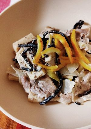 鉄分♪豚と高野豆腐ひじきの柚子マヨ和え-レシピのメイン写真