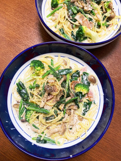 ほうれん草としめじのクリームパスタ-レシピのメイン写真