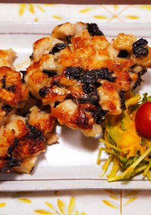 海苔が合う!山芋と胸肉のコロコロ焼き-レシピのメイン写真