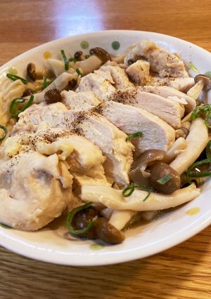 鶏胸肉とキノコの無水バター蒸し！-レシピのメイン写真