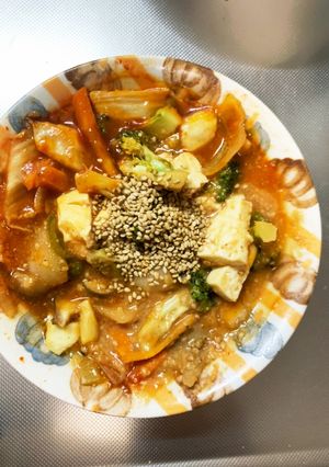 レンジ肉無豆腐ヤンニョムチキン味野菜炒め-レシピのメイン写真