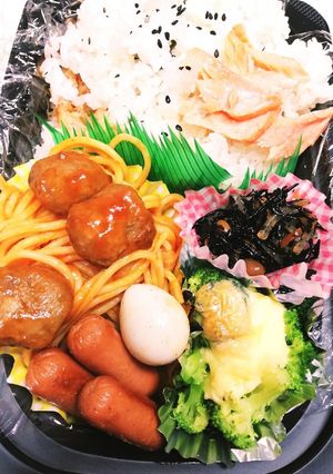 使い捨て容器で♪お弁当-レシピのメイン写真