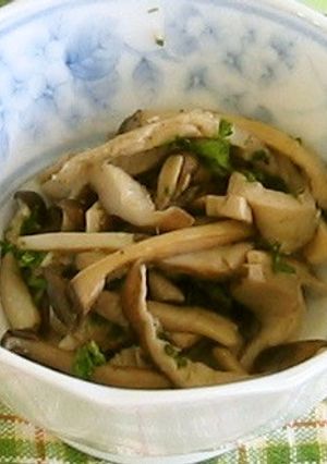 炒りきのこのチーズ風味-レシピのメイン写真