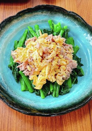 アスパラ菜とスクランブルエッグ和え-レシピのメイン写真