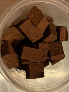 糖質ほぼゼロ⁈レンジで簡単生チョコ-レシピのメイン写真