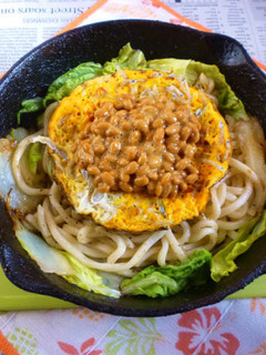 おじゃこ入り玉子焼白菜納豆の焼きうどん2-レシピのメイン写真