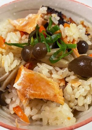 鮭とキノコの炊き込みご飯-レシピのメイン写真