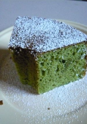 しっとり♪抹茶とホワイトチョコシフォン-レシピのメイン写真