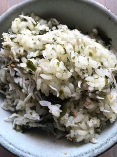 しらすのわかめご飯-レシピのメイン写真