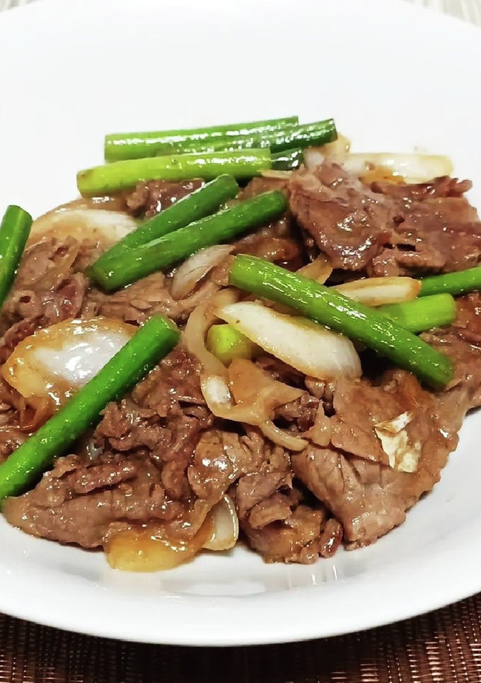 超簡単！牛肉とにんにくの芽の甘辛炒め！-レシピのメイン写真